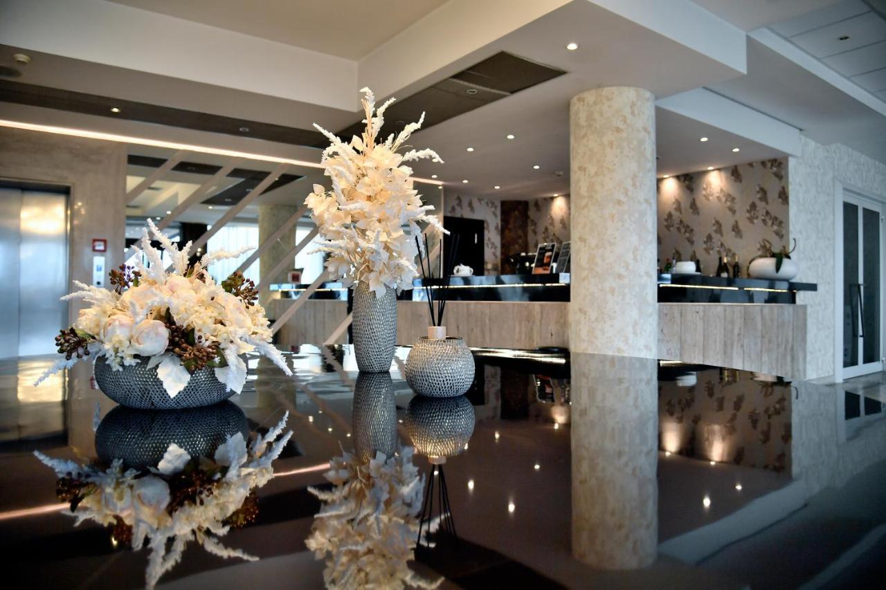 Palace Inn Rome Fiano Fiano Romano Exterior photo