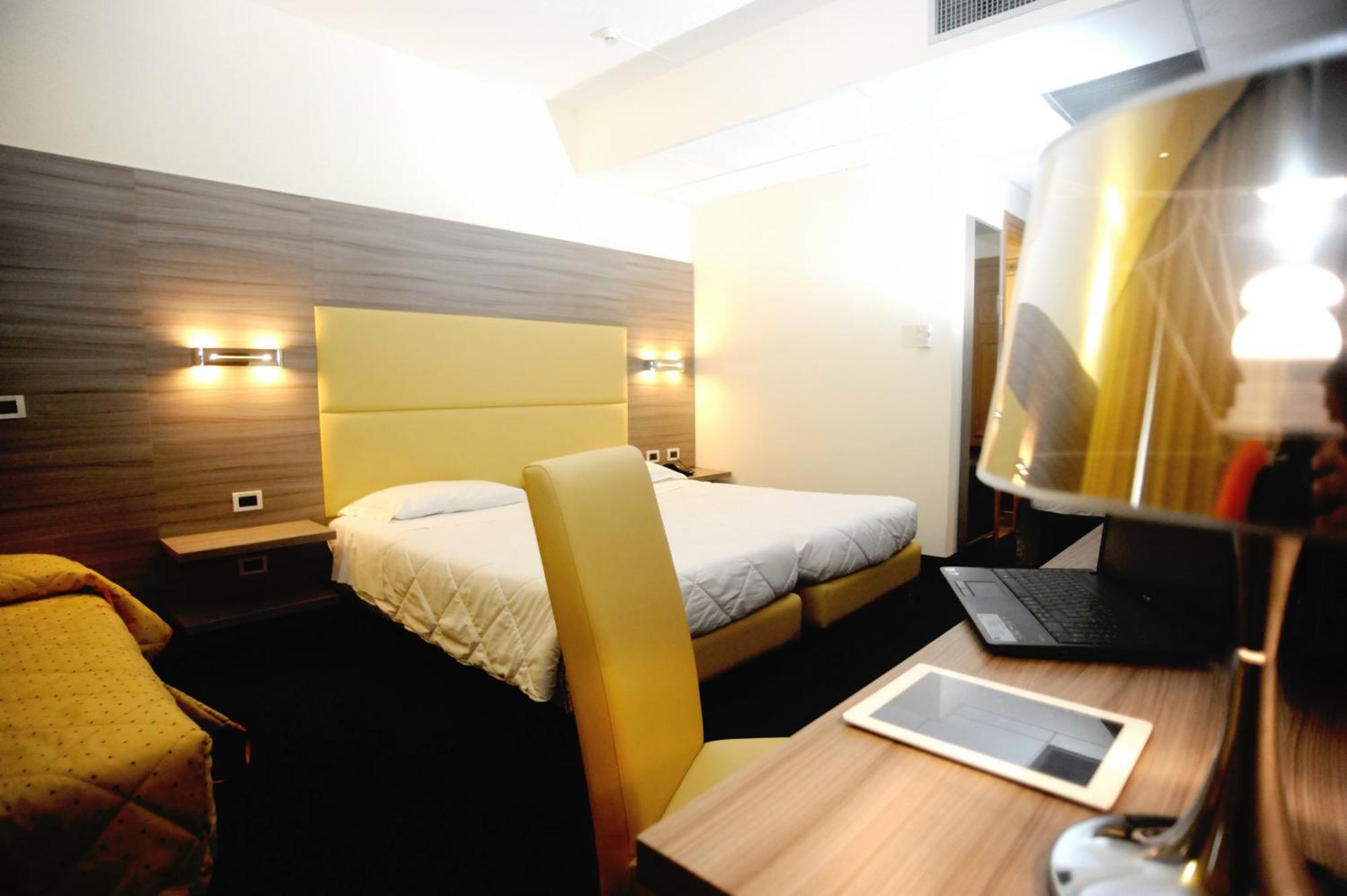 Palace Inn Rome Fiano Fiano Romano Room photo